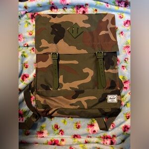 Herschel Survey Camo Backpack NWOT